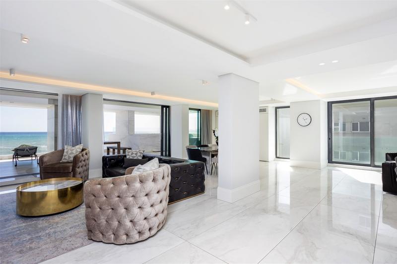 5 Bedroom Property for Sale in Bantry Bay Western Cape